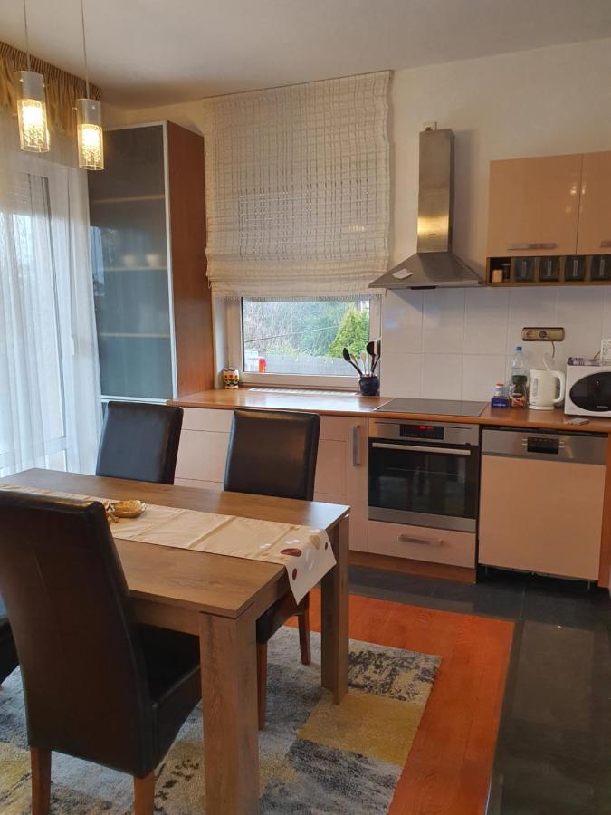 Adel Apartman Мишкольц Экстерьер фото