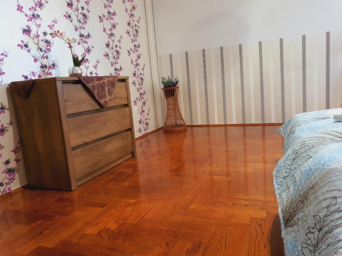 Adel Apartman Мишкольц Экстерьер фото