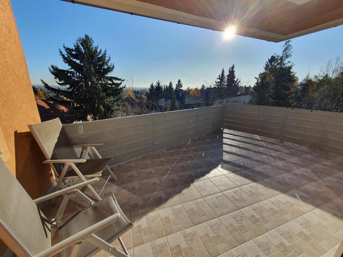Adel Apartman Мишкольц Экстерьер фото